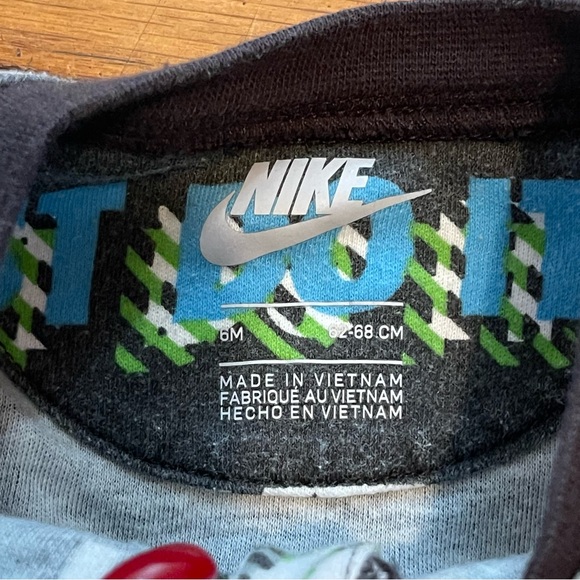 Nike Sleeper, Size 6 Months - Picture 6 of 7